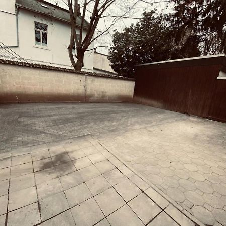 Lovely 1-Bed Apartment In Koblenz Koblenz  Exterior foto